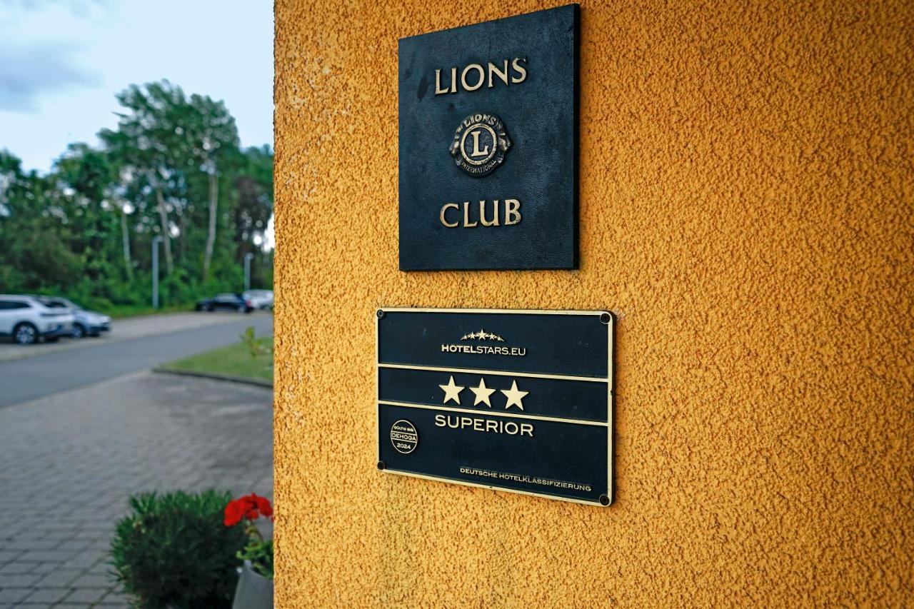 Avalon Hotelpark Koenigshof Königslutter am Elm Екстериор снимка