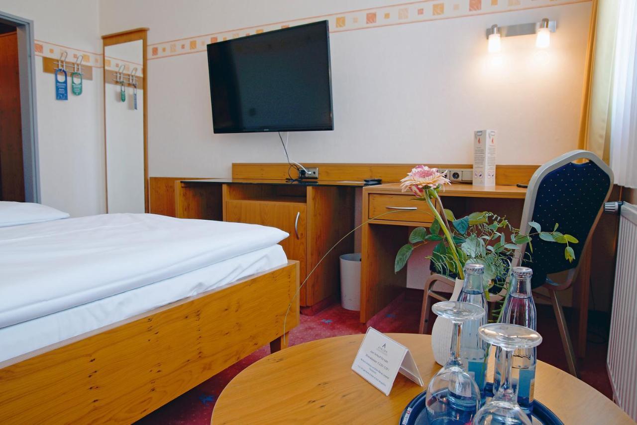 Avalon Hotelpark Koenigshof Königslutter am Elm Екстериор снимка