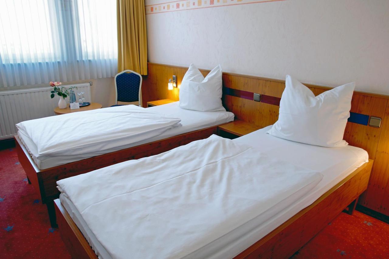 Avalon Hotelpark Koenigshof Königslutter am Elm Екстериор снимка